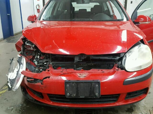 WVWAR71K87W034939 - 2007 VOLKSWAGEN RABBIT RED photo 7