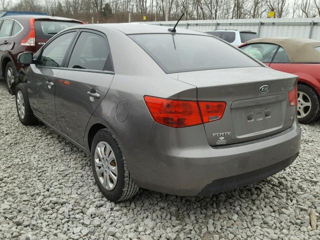 KNAFU4A2XC5483054 - 2012 KIA FORTE EX GRAY photo 3