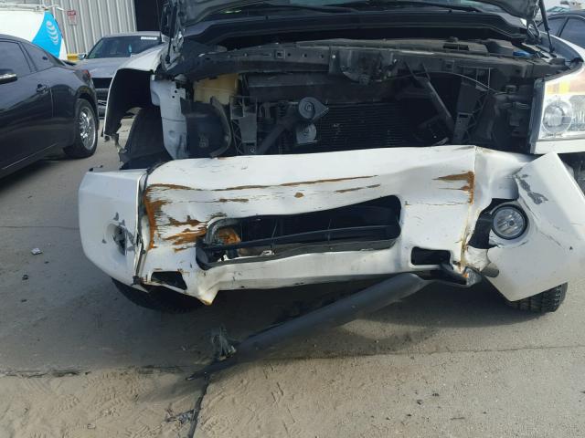 1N6BA0EC6CN330688 - 2012 NISSAN TITAN S WHITE photo 9