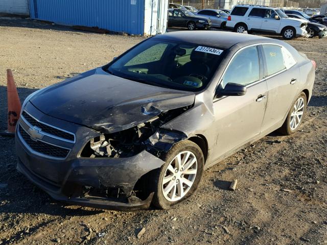 1G11H5SA4DF308560 - 2013 CHEVROLET MALIBU LTZ CHARCOAL photo 2