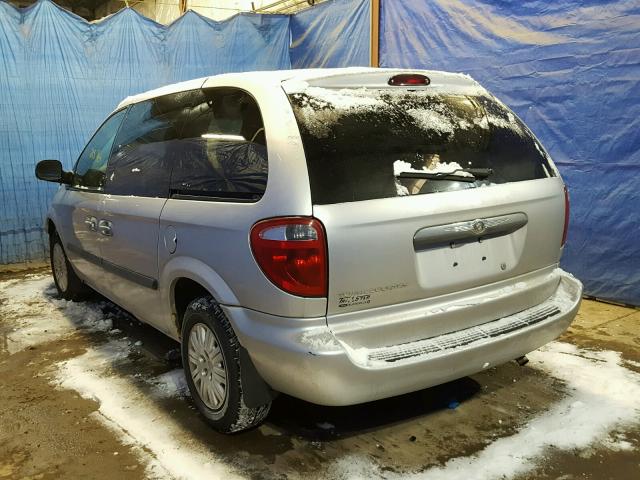 1C4GP45R95B227594 - 2005 CHRYSLER TOWN & COU SILVER photo 3