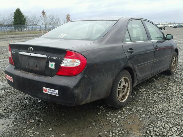 JTDBE32K620094804 - 2002 TOYOTA CAMRY LE PURPLE photo 4