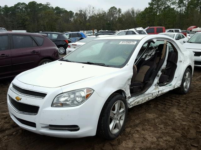 1G1ZG57B294232461 - 2009 CHEVROLET MALIBU LS WHITE photo 2