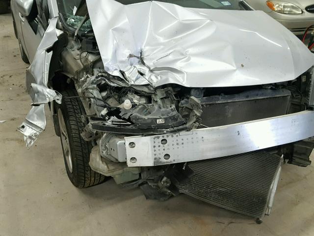 19XFB2F56EE061547 - 2014 HONDA CIVIC LX SILVER photo 9