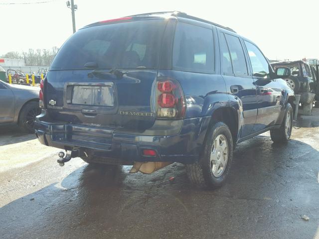 1GNDS13S332384063 - 2003 CHEVROLET TRAILBLAZE BLUE photo 4