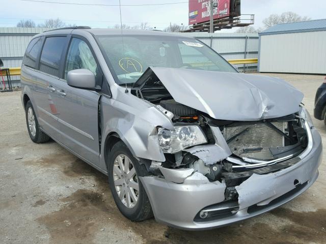 2C4RC1BG8GR268051 - 2016 CHRYSLER TOWN & COU SILVER photo 1