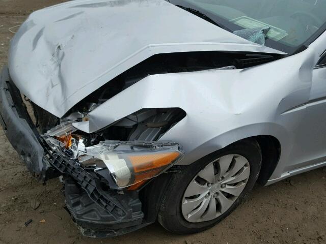 JHMCP26388C073678 - 2008 HONDA ACCORD LX SILVER photo 9