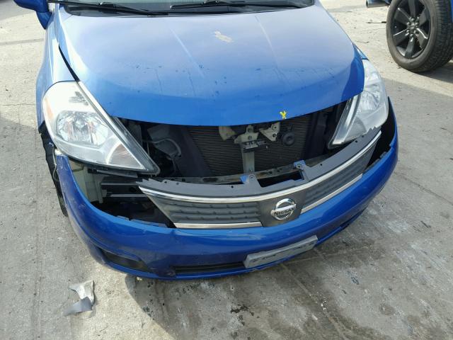 3N1BC13E68L410624 - 2008 NISSAN VERSA S BLUE photo 9