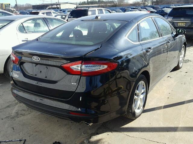 3FA6P0H79GR373237 - 2016 FORD FUSION SE BLACK photo 4