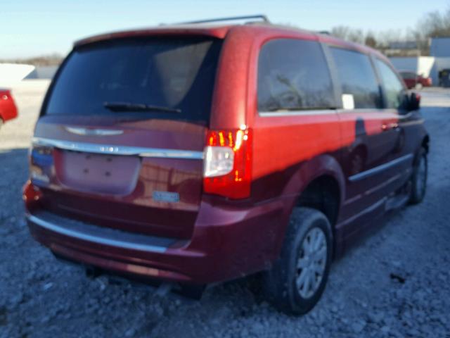 2C4RC1BG9FR571628 - 2015 CHRYSLER TOWN & COU RED photo 4