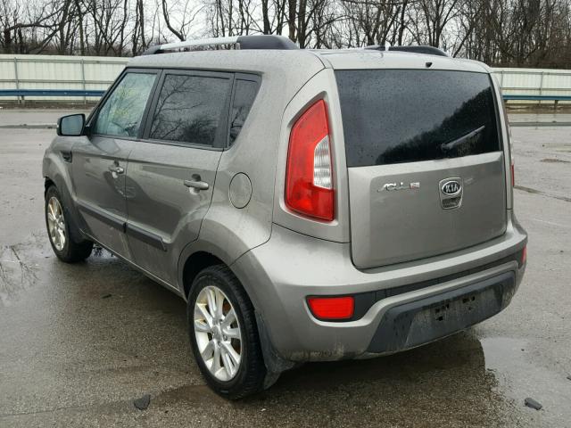 KNDJT2A6XC7409676 - 2012 KIA SOUL + GRAY photo 3