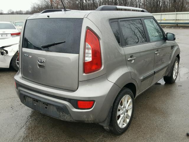 KNDJT2A6XC7409676 - 2012 KIA SOUL + GRAY photo 4