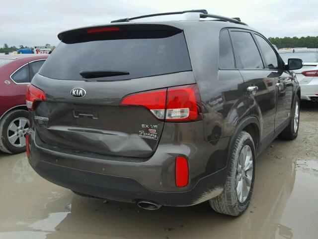 5XYKU4A7XEG436324 - 2014 KIA SORENTO EX GRAY photo 4