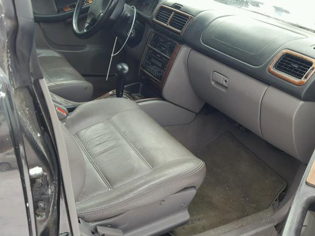 JF1SF65682H744012 - 2002 SUBARU FORESTER S Սև լուսանկար 5