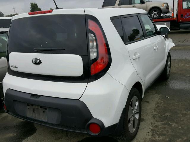 KNDJN2A28E7747474 - 2014 KIA SOUL WHITE photo 4