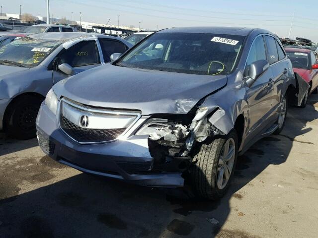 5J8TB4H59DL008120 - 2013 ACURA RDX TECHNO SILVER photo 2