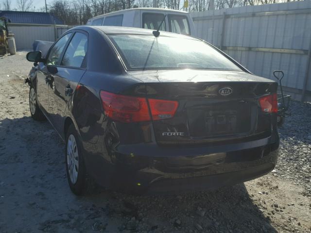 KNAFT4A22D5715313 - 2013 KIA FORTE LX BLACK photo 3