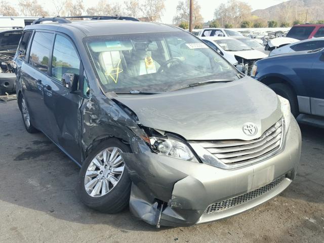 5TDDK3DC4BS014386 - 2011 TOYOTA SIENNA XLE GREEN photo 1