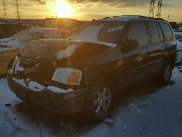 1GKDT13SX52384848 - 2005 GMC ENVOY BLACK photo 2