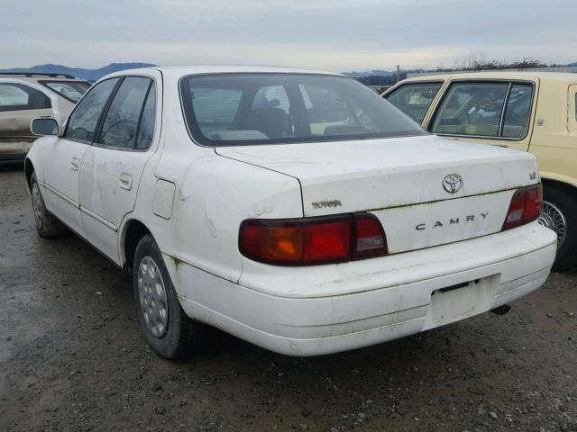 JT2SK12E1S0282758 - 1995 TOYOTA CAMRY LE WHITE photo 3