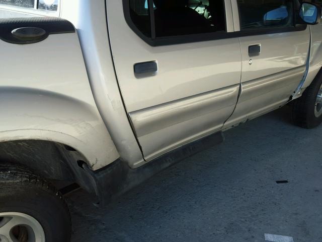 1FMZU67K74UB99161 - 2004 FORD EXPLORER S 银色 照片 9