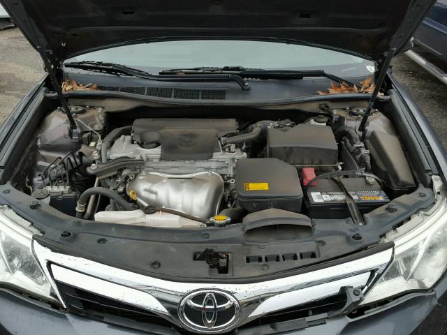 4T1BF1FK9DU238218 - 2013 TOYOTA CAMRY L GRAY photo 7