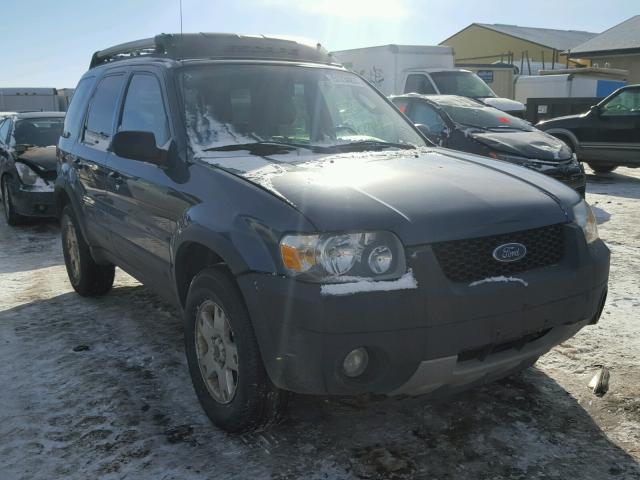 1FMCU93115KB01629 - 2005 FORD ESCAPE XLT BLUE photo 1