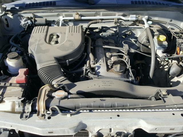 1N6DD26T93C446957 - 2003 NISSAN FRONTIER K SILVER photo 7