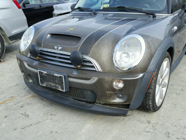 WMWRE33483TD72245 - 2003 MINI COOPER S GRAY photo 9