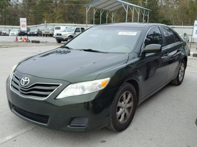 4T1BF3EK8BU628981 - 2011 TOYOTA CAMRY BASE GREEN photo 2