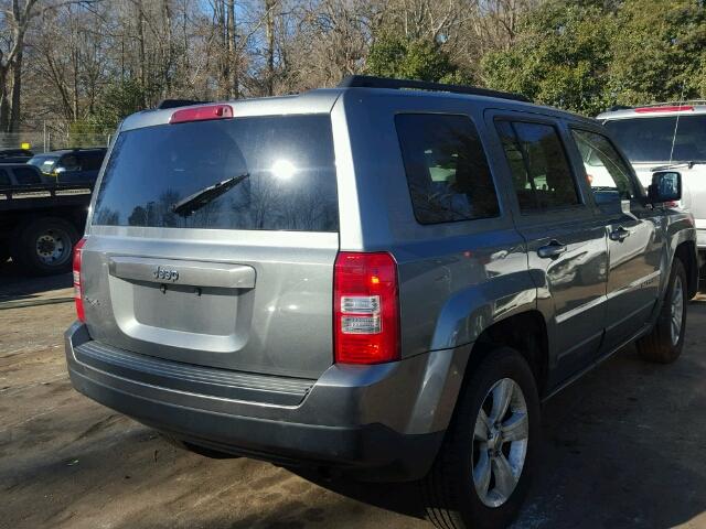 1J4NF1GB1BD234946 - 2011 JEEP PATRIOT SP GRAY photo 4