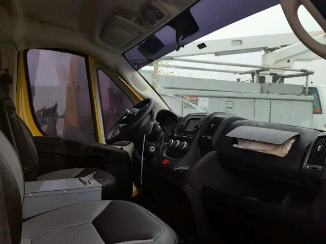 3C6TRVDG9JE108415 - 2018 RAM PROMASTER 黄色 照片 5