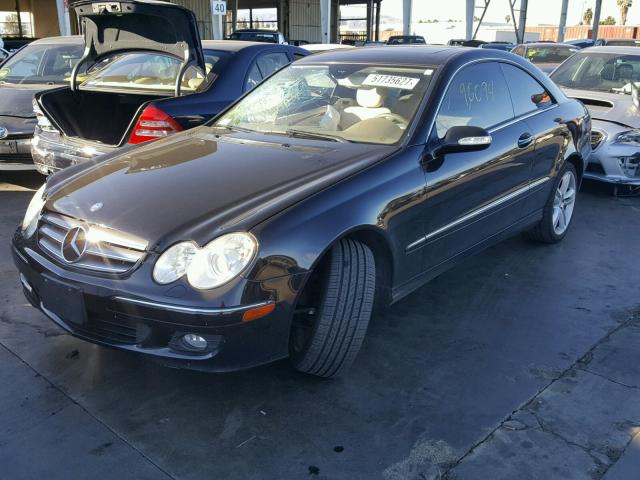 WDBTJ56H49F261659 - 2009 MERCEDES-BENZ CLK 350 BLACK photo 2