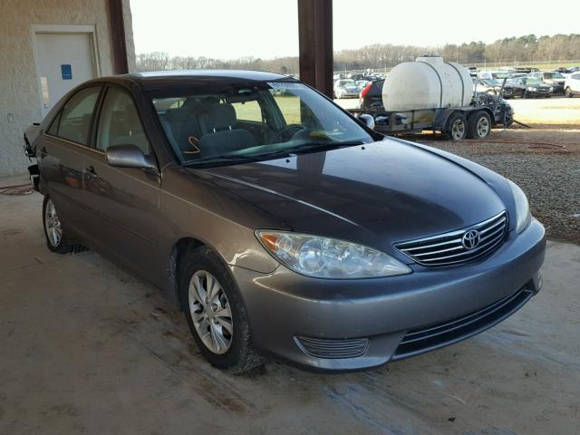 4T1BF32KX6U629043 - 2006 TOYOTA CAMRY LE GRAY photo 1