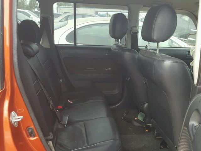 JTLKT324140163381 - 2004 TOYOTA SCION XB ORANGE photo 6