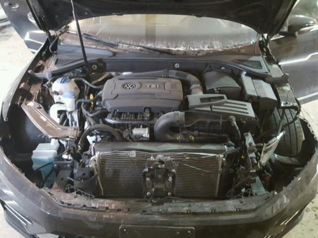 1VWDT7A3XHC067416 - 2017 VOLKSWAGEN PASSAT R-L BLACK photo 7