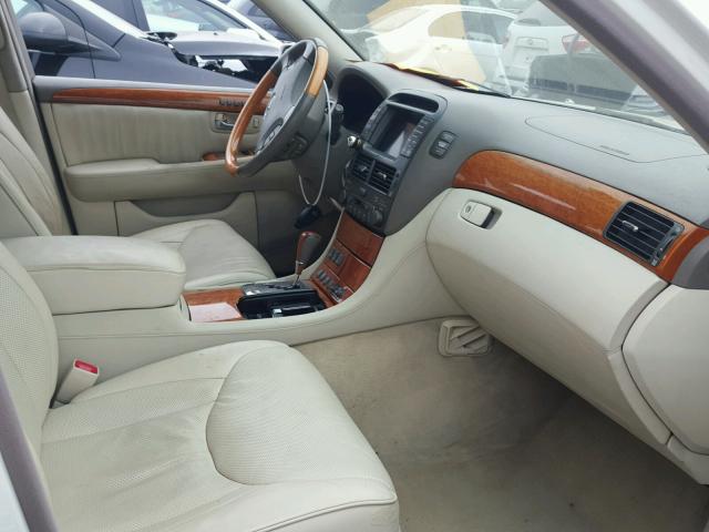 JTHBN36F840168559 - 2004 LEXUS LS 430 WHITE photo 5