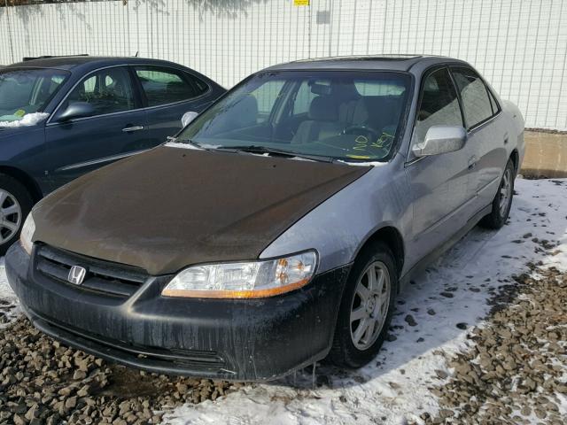 JHMCG56792C032262 - 2002 HONDA ACCORD SE SILVER photo 2