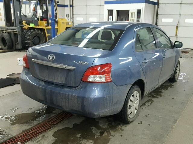 JTDBT923484029727 - 2008 TOYOTA YARIS BLUE photo 4