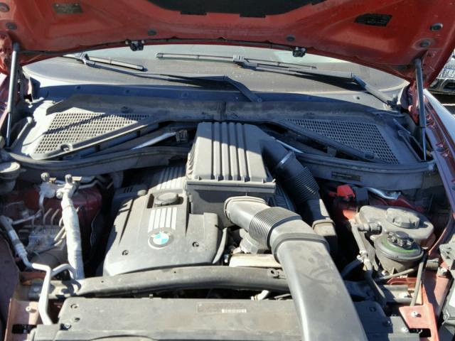 5UXFE43569L266479 - 2009 BMW X5 XDRIVE3 Қызыл фото 7