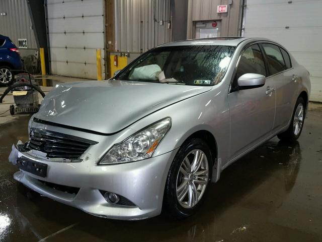 JN1CV6AR8BM354555 - 2011 INFINITI G37 SILVER photo 2