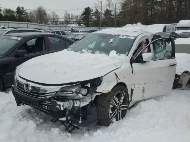 1HGCR2F67GA124573 - 2016 HONDA ACCORD SPO WHITE photo 2