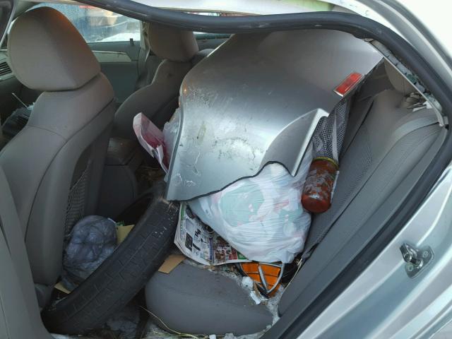 1G1ZC5EU3BF373369 - 2011 CHEVROLET MALIBU 1LT 银色 照片 6