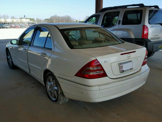 WDBRF61JX4A596569 - 2004 MERCEDES-BENZ C 240 WHITE photo 3