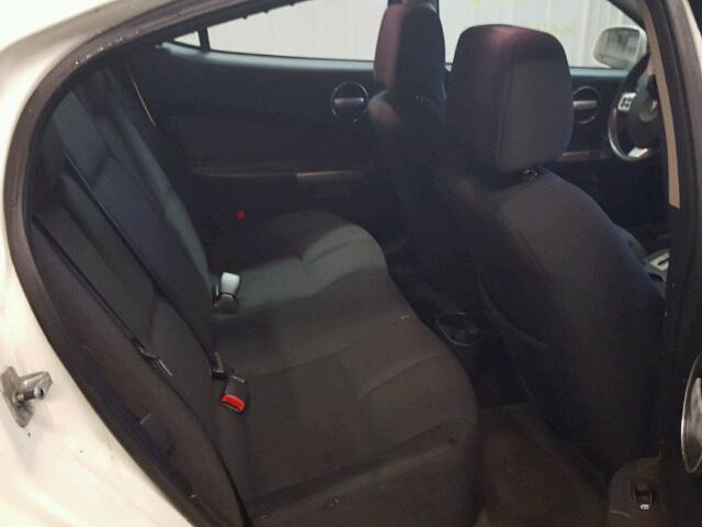 2G2WP552X61232748 - 2006 PONTIAC GRAND PRIX WHITE photo 6