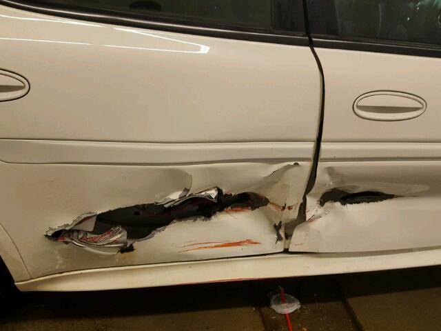 2G2WP552X61232748 - 2006 PONTIAC GRAND PRIX WHITE photo 9