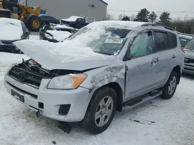 2T3JF4DV8BW100104 - 2011 TOYOTA RAV4 SILVER photo 2