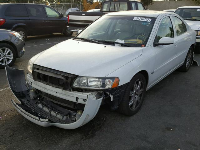 YV1RS592862504886 - 2006 VOLVO S60 2.5T WHITE photo 2