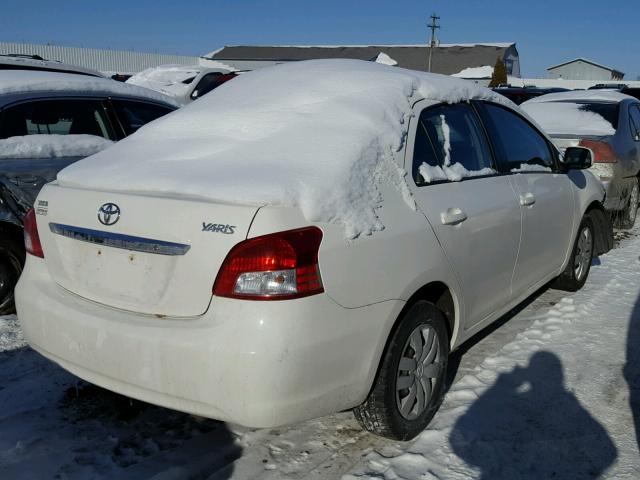 JTDBT4K31B1404100 - 2011 TOYOTA YARIS WHITE photo 4