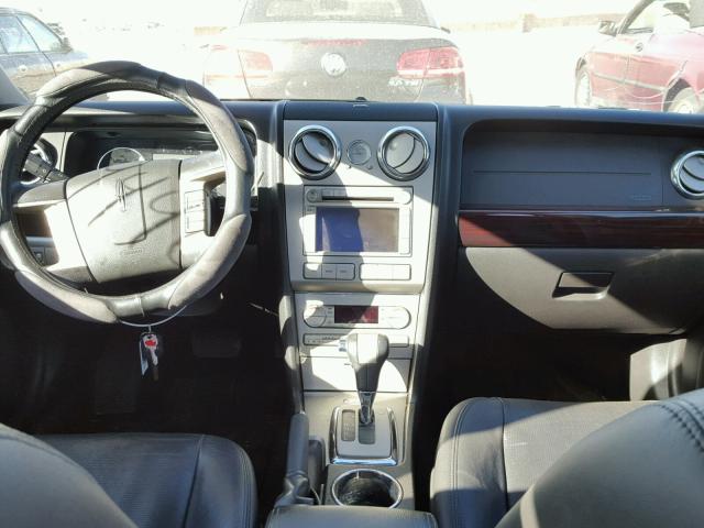 3LNHM28T78R646869 - 2008 LINCOLN MKZ ნაცრისფერი ფოტო 9